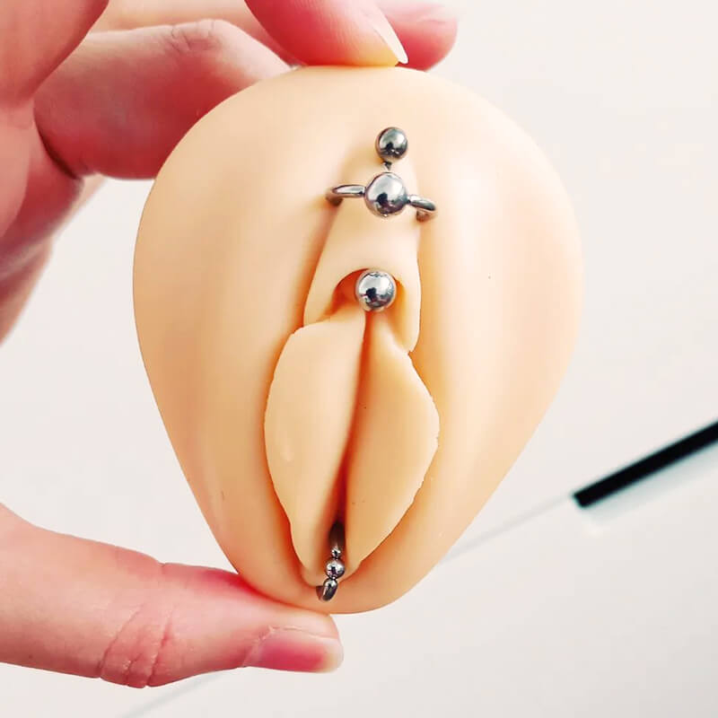 vaginal fourchette piercing